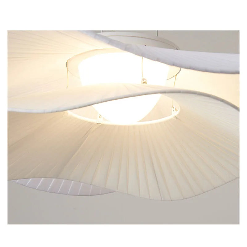 Floral Design Pendant Light – Elegance and Soft Lighting for Contemporary Interiors
