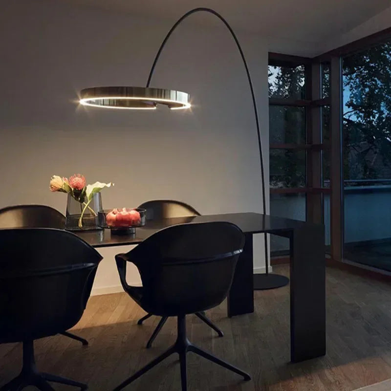 Living Room Floor Lamp – Elegance and Architectural Lighting